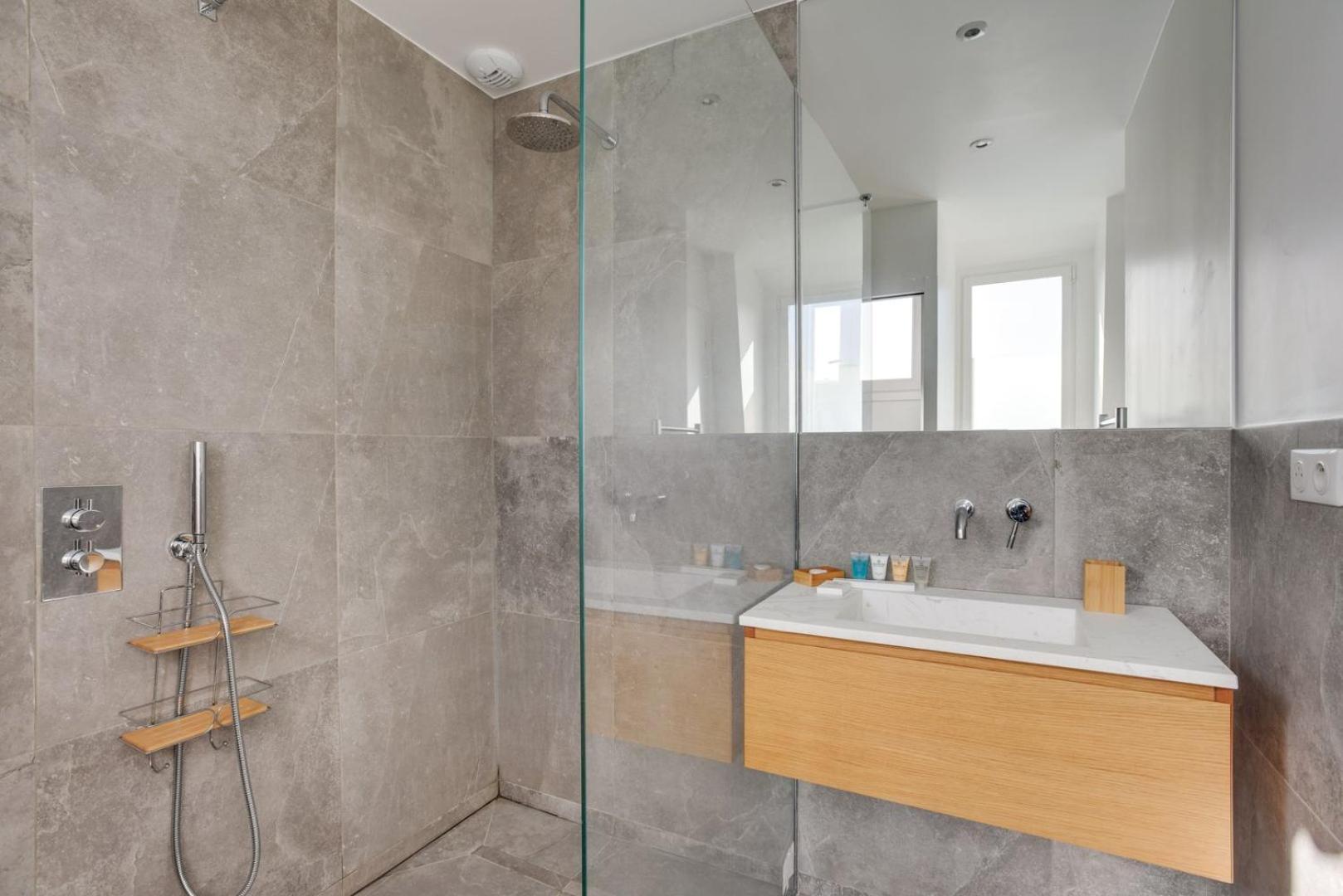 157 Suite Sacha - Superbe Duplex A Parigi Esterno foto